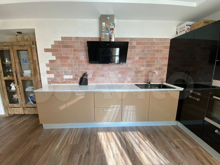 2-к. квартира, 82 м², 7/12 эт.