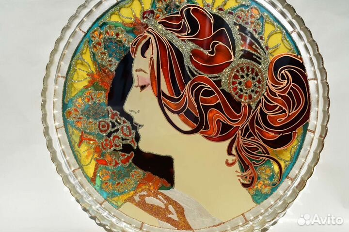 Витражная картина на стекле