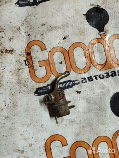 Регулятор давления топлива Mitsubishi Pajero 2