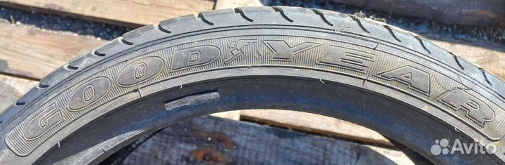 Goodyear EfficientGrip 215/40 R17