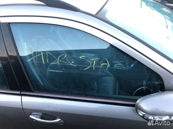 Стекло двери переднее правое Mercedes E-Class W211