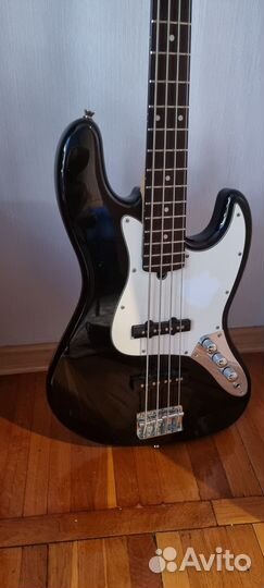 Басс гитара 4 струны