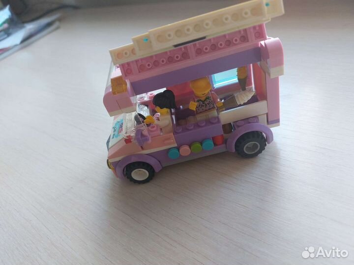 Лего машинка