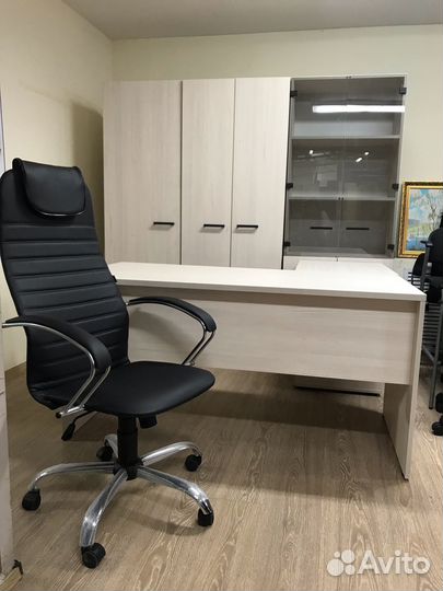 Кабинет руководителя новый