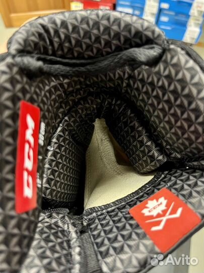 Краги хоккейные CCM jetspeed FT4 12''