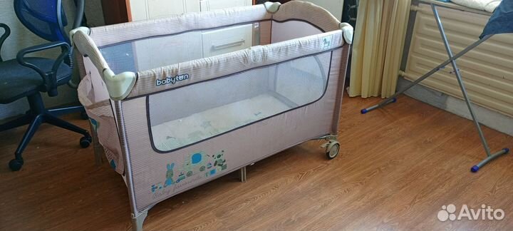 Детская кровать манеж