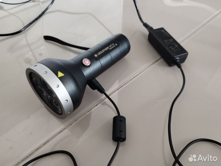 Фонарь MT18 LED Lenser
