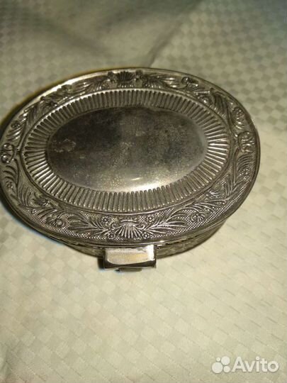 Шкатулка для украшений