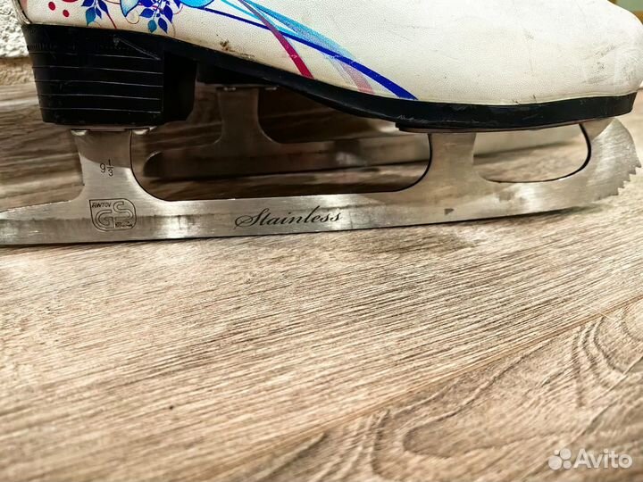 Коньки фигурные