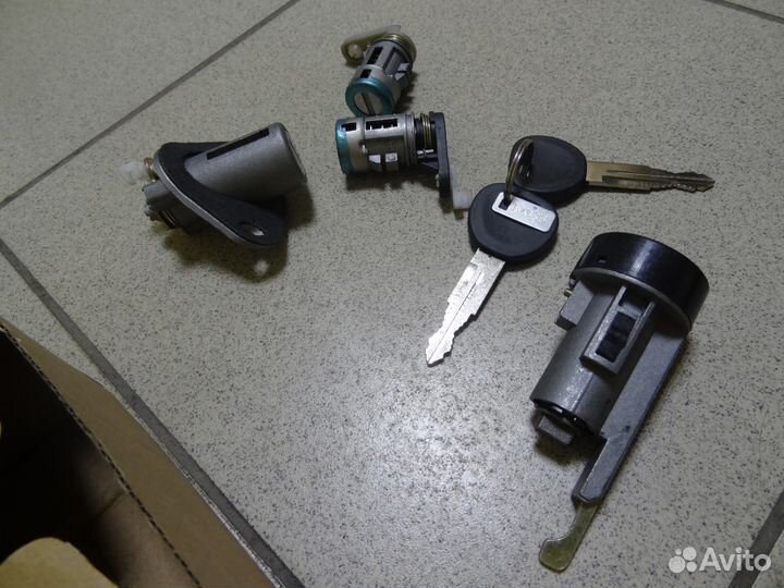 Комплект личинок замков Chevrolet Lanos