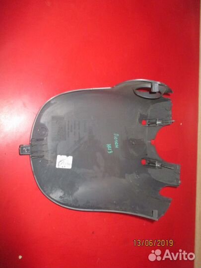 Кожух рулевой колонки нижний Renault Logan Логан