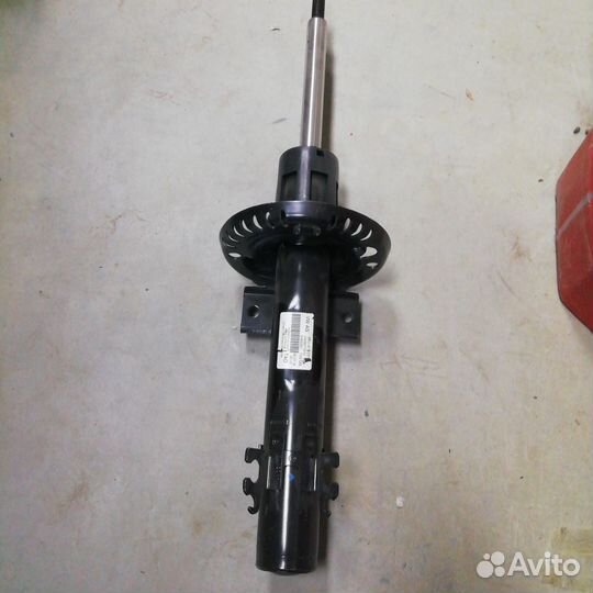 Амортизатор пер.VW polo 09/seat ibiza 08/VW PO
