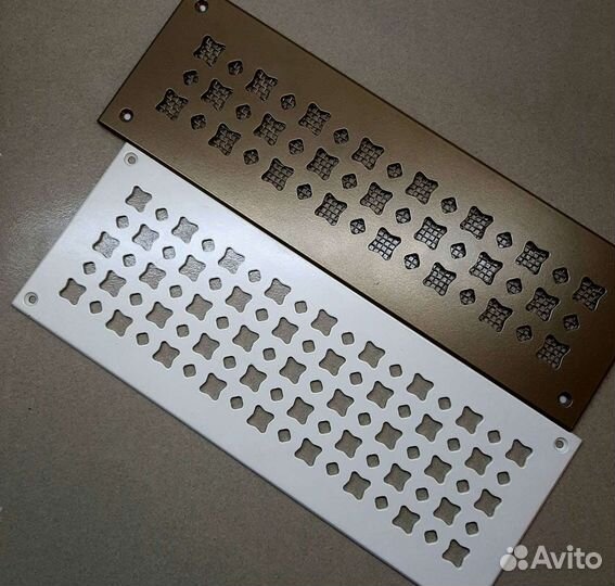 Декоративная, панель из металла