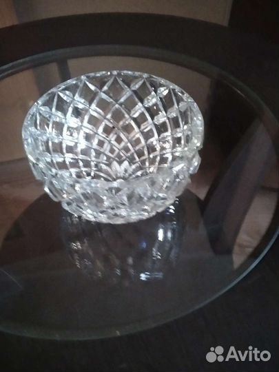 Хрустальная ваза