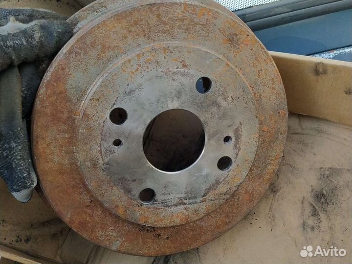 Тормозные барабаны