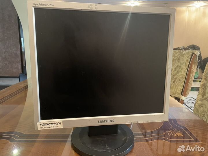 Мониторы 17-19 дюймов