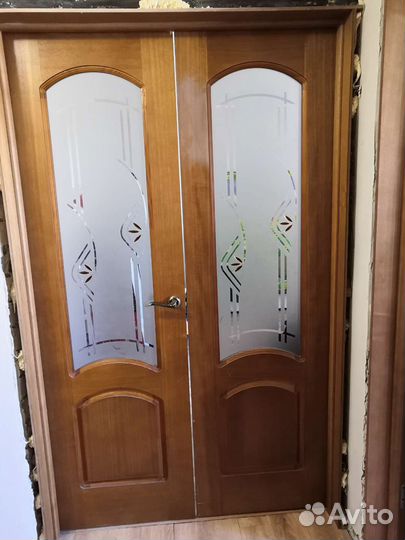 Двери межкомнатные бу шпон