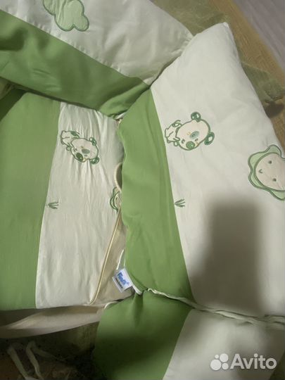 Бортики в кроватку