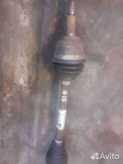 Полуось передняя (привода) Nissan Almera