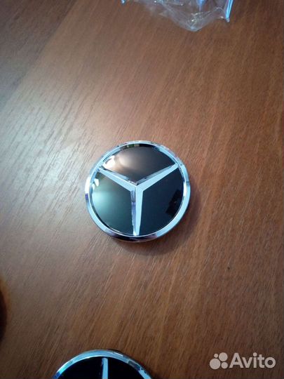 Колпачки. Заглушки на литые диски Mercedes (D60)