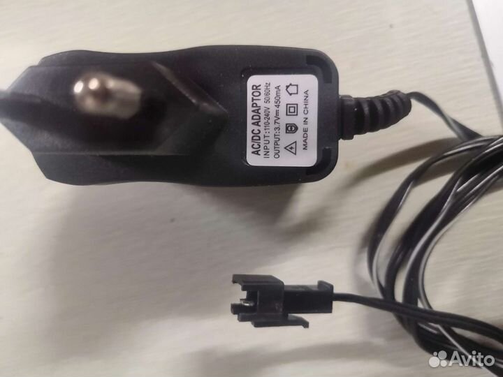 Провод для зарядки телефона