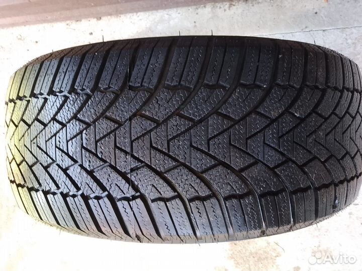 Roadmarch Winter XPro 888 235/45 R18 98H