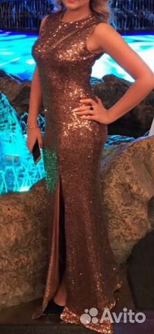 Шикарное платье в пол
