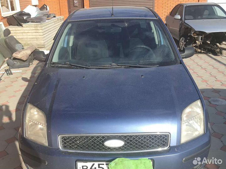 Ford Fusion в разборе