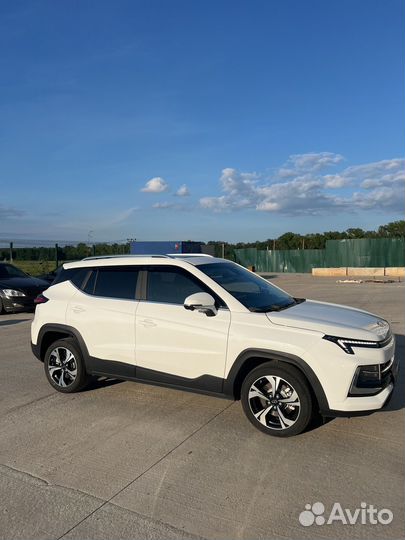 Москвич 3 1.5 CVT, 2023, 10 000 км