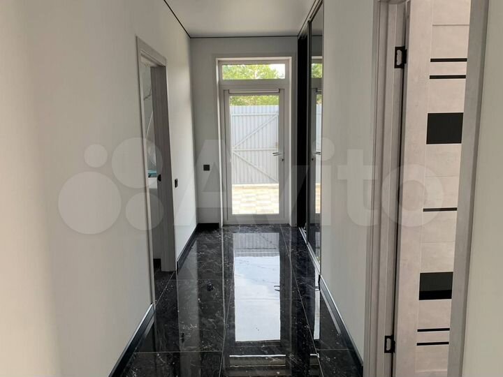 Коттедж 120 м² на участке 8 сот.