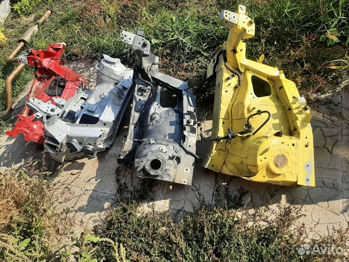 Передние четверти Opel Astra J Gtc Gts Opc