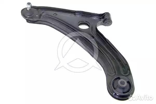 Рычаг подвески левый с шаровой опорой