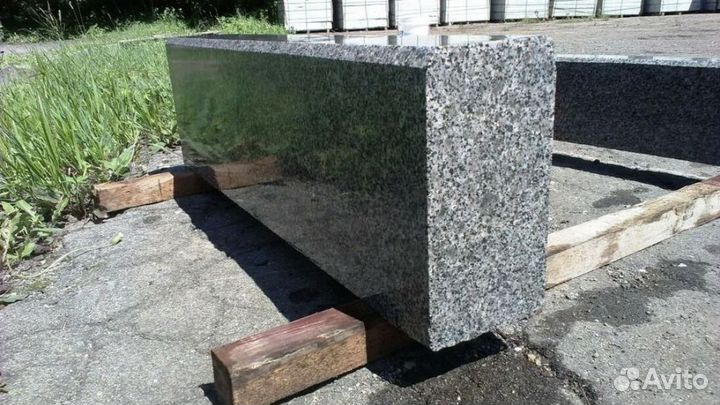 Бордюр гранит