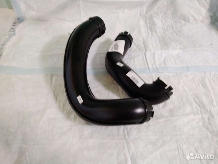 Воздухозаборник Лада Веста вариатор