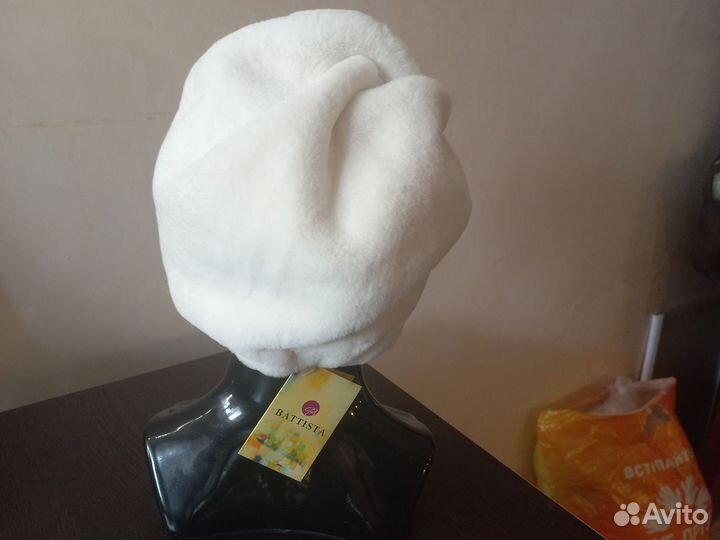 Шапка зимняя меховая женская