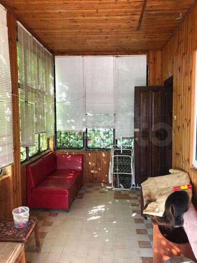 Дом 189,7 м² на участке 10,4 сот.