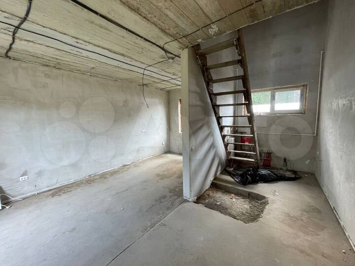 Дом 90 м² на участке 5 сот.