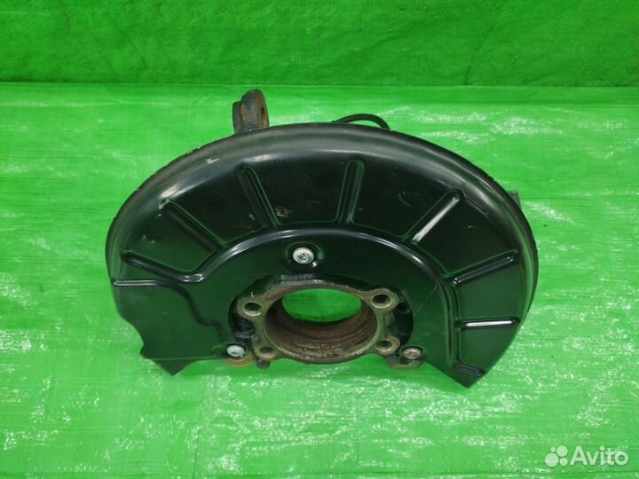 Поворотный кулак прав. перед. Volkswagen Tiguan