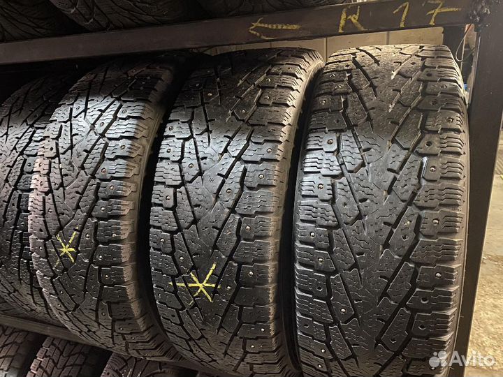 Nokian Tyres Hakkapeliitta C3 215/60 R17