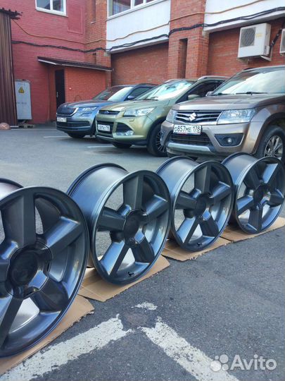 Диски R20 chevrolet Tahoe