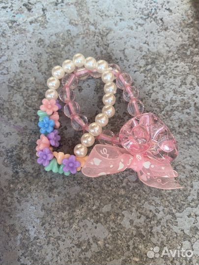 Два браслета