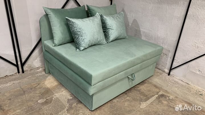 Диван интерьерный