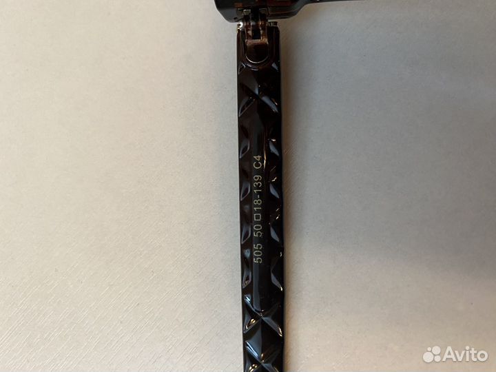 Солнцезащитные очки женские