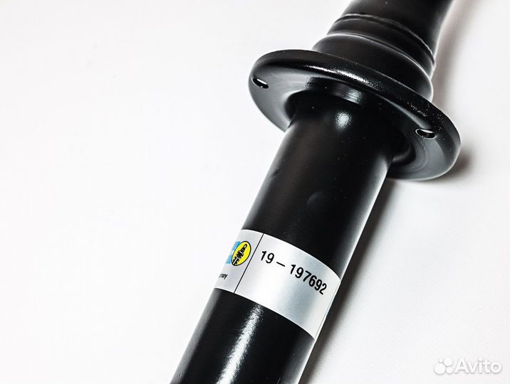 Задний амортизатор BMW X3 F25, X4 F26