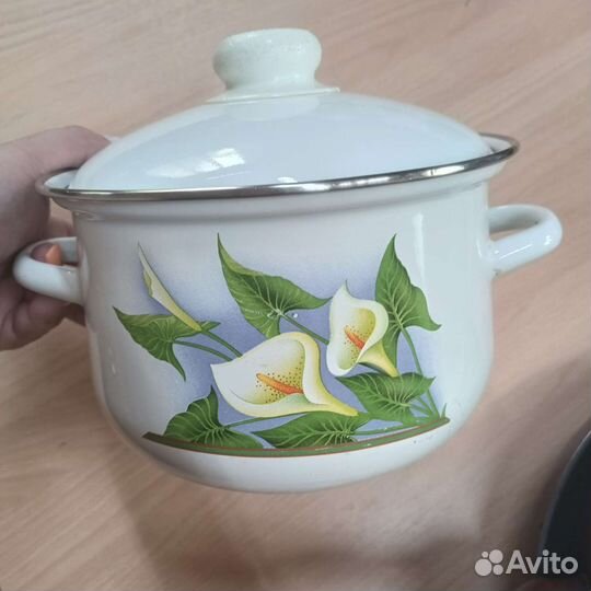 Кастрюля и сковородки