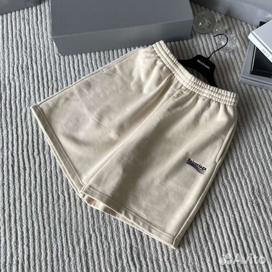 Шорты Balenciaga