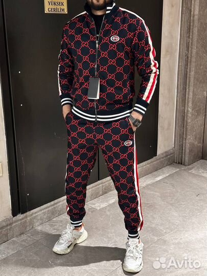 Спортивный костюм мужской gucci