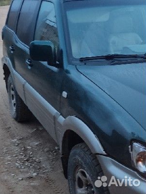 Nissan Terrano II 2.4 МТ, 2001, 190 000 км