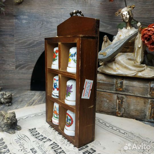 Антиквариат из Европы. Коллекция напёрстков