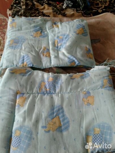 Бортики в кроватку